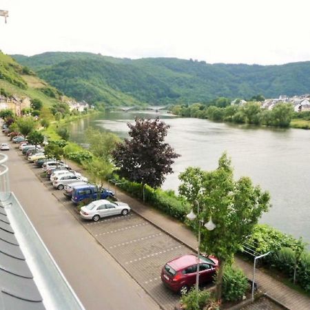 Mosel Ausblick Apartment เซลล์อันแดร์โมเซล ภายนอก รูปภาพ