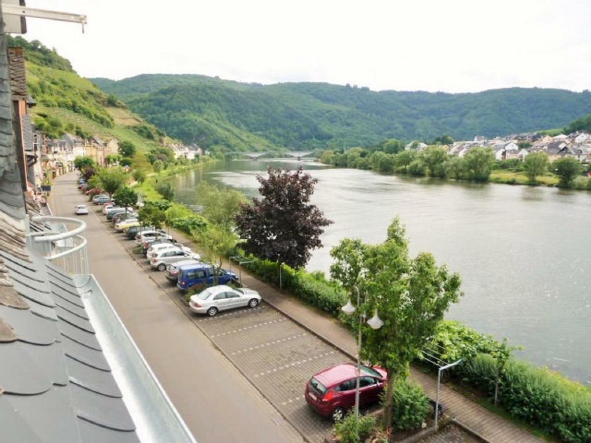 Mosel Ausblick Apartment เซลล์อันแดร์โมเซล ภายนอก รูปภาพ