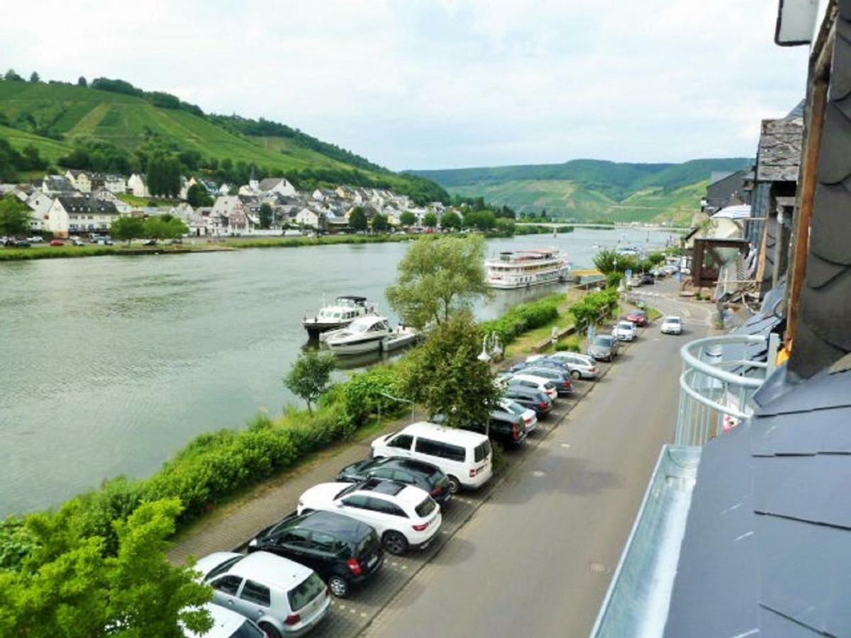 Mosel Ausblick Apartment เซลล์อันแดร์โมเซล ภายนอก รูปภาพ