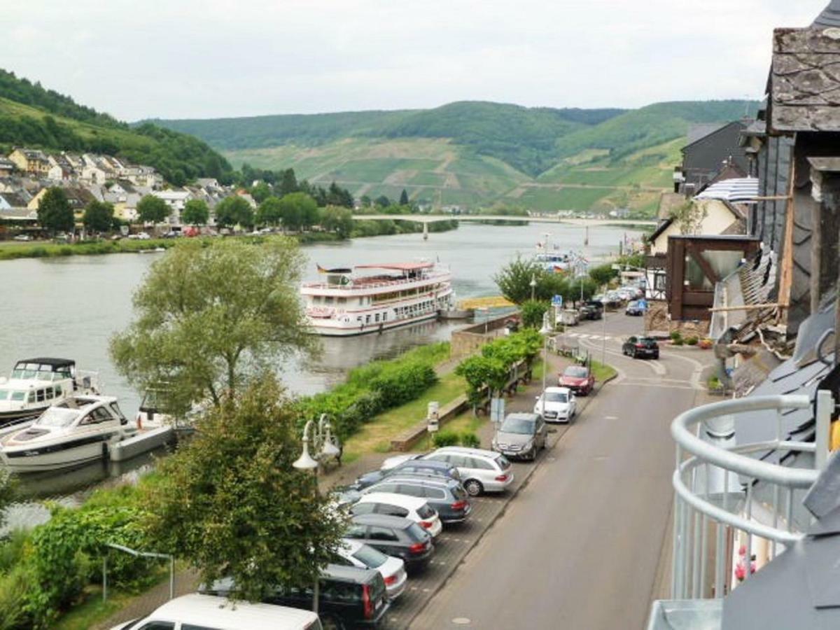 Mosel Ausblick Apartment เซลล์อันแดร์โมเซล ภายนอก รูปภาพ